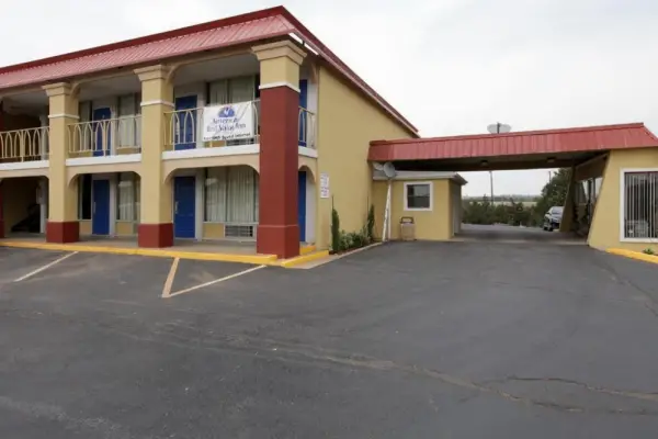 Americas Best Value Inn Weatherford, OK 7